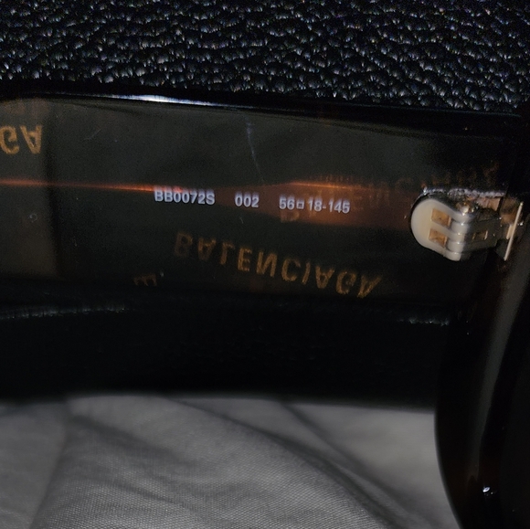 Balanciaga rectangular monogram tortoise frame sunglasses - Picture 5 of 5